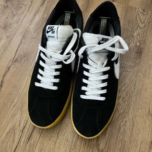 Nike SB Bruin React Size 12 Black / Gum